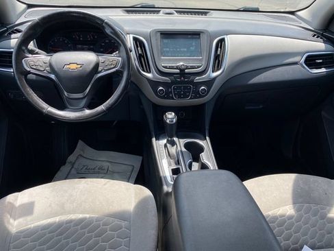 Used 2018 Chevrolet Equinox LT FWD image 5
