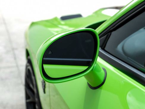 Used 2015 Dodge Challenger SRT Hellcat RWD image 34