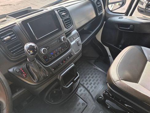 Used 2023 RAM ProMaster 3500 w/ Lane Management Group FWD image 17