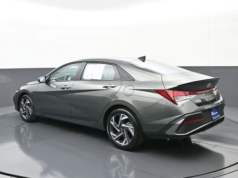 Certified 2025 Hyundai Elantra Sport image 6