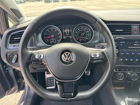 Used 2019 Volkswagen Golf Alltrack SEL AWD/4WD image 14