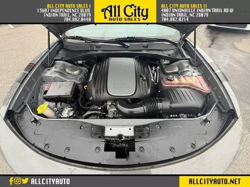 Used 2017 Dodge Charger R/T w/ Navigation & Travel Group RWD image 41