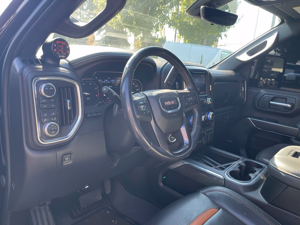 Used 2022 GMC Sierra 3500 AT4 w/ AT4 Premium Plus Package AWD/4WD image 5