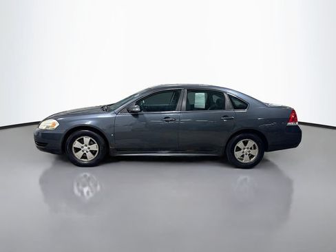 Used 2010 Chevrolet Impala LT FWD image 9
