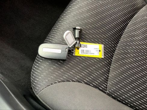 Used 2018 Dodge Journey SE w/ Popular Equipment Group image 14