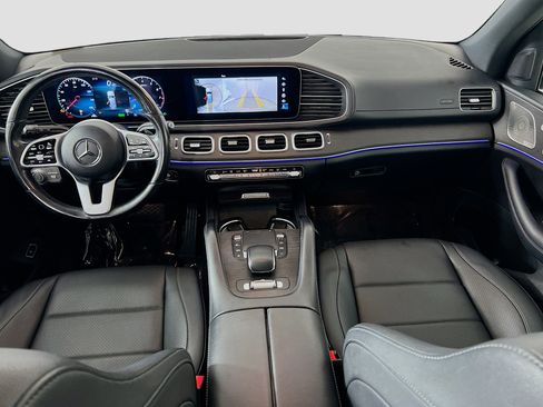 Used 2021 Mercedes-Benz GLS 450 4MATIC image 25