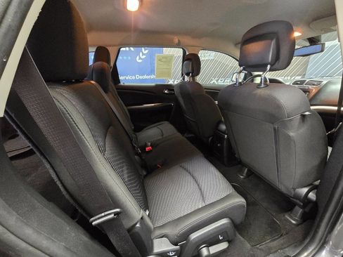 Used 2015 Dodge Journey FWD image 23