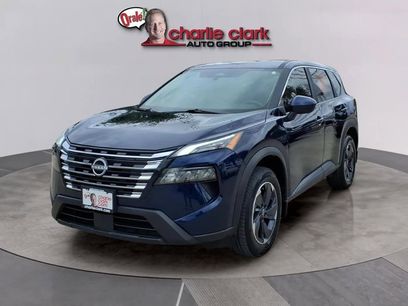 Used 2025 Nissan Rogue SV