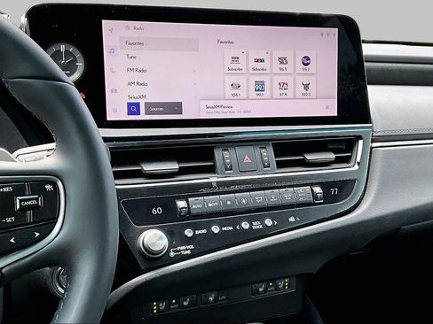 Used 2023 Lexus ES 300h w/ Premium Package FWD image 7