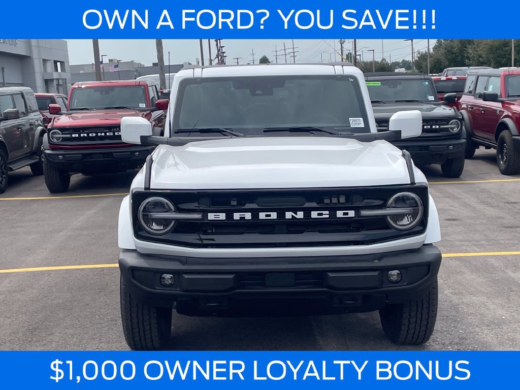 New 2026 Ford Bronco Outer Banks AWD/4WD image 8
