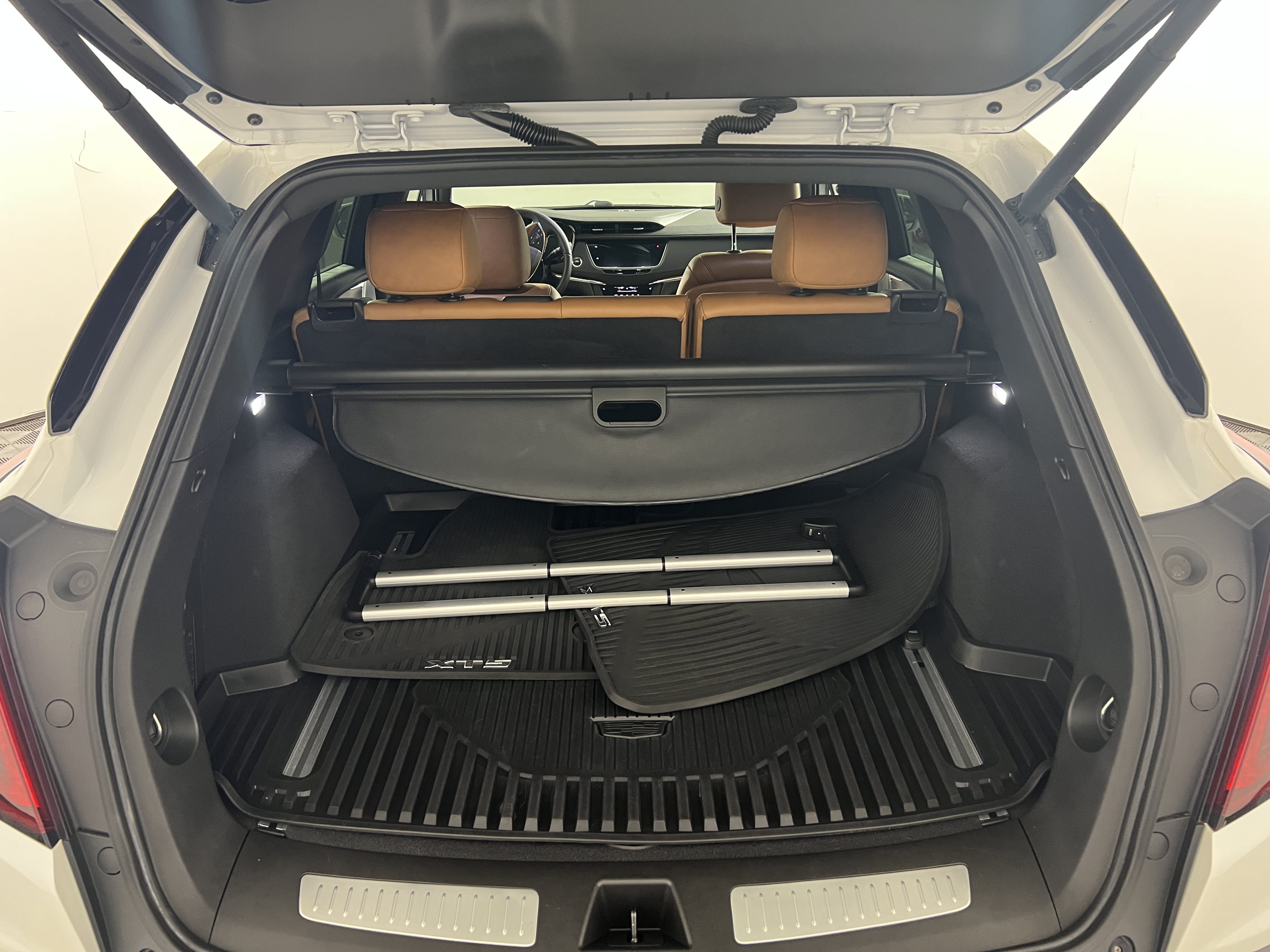 Used 2020 Cadillac XT5 Premium Luxury AWD/4WD image 19