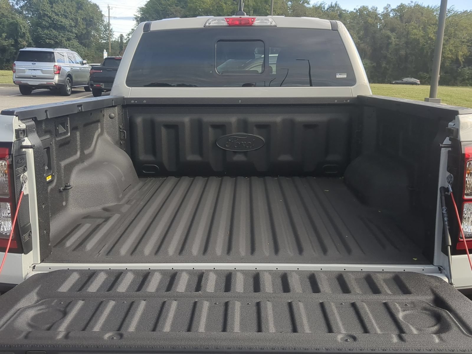 Used 2026 Ford Ranger Lariat w/ FX4 Off-Road Package AWD/4WD image 32