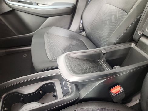 New 2026 Nissan Leaf w/ Floor Mat Package (S+) FWD image 22