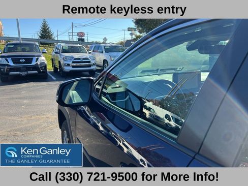 Used 2024 Toyota RAV4 Limited image 24