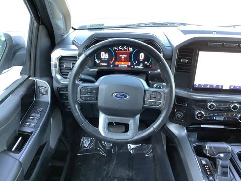 Used 2021 Ford F150 Lariat image 12