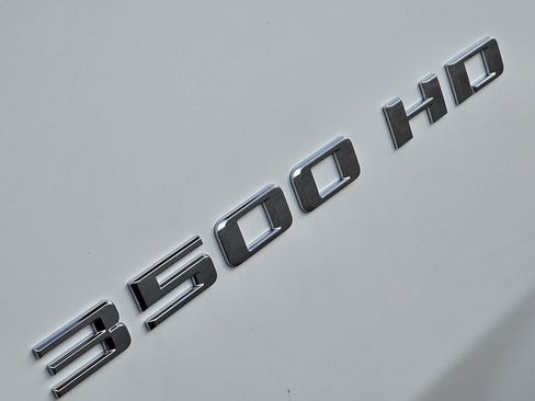 New 2026 Chevrolet Silverado 3500 LT w/ Convenience Package image 15