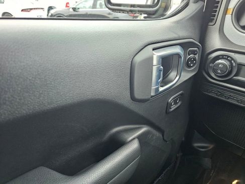 New 2026 Jeep Gladiator Willys image 27