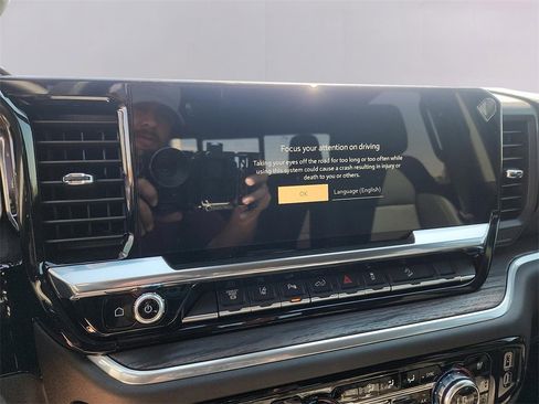 New 2025 GMC Sierra 2500 SLT w/ Texas SLT Premium Package image 24