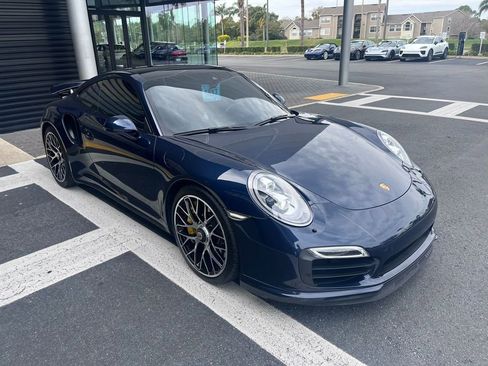 Used 2014 Porsche 911 Turbo S image 4