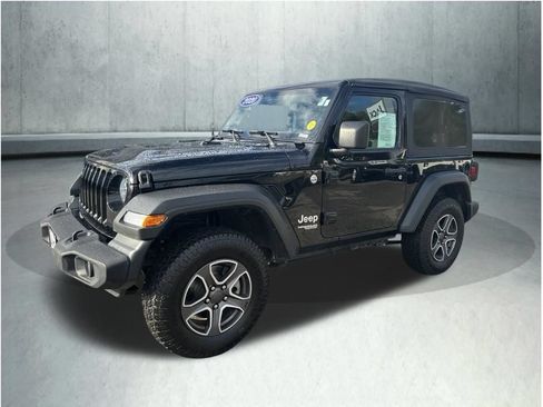 Used 2020 Jeep Wrangler Sport AWD/4WD image 1
