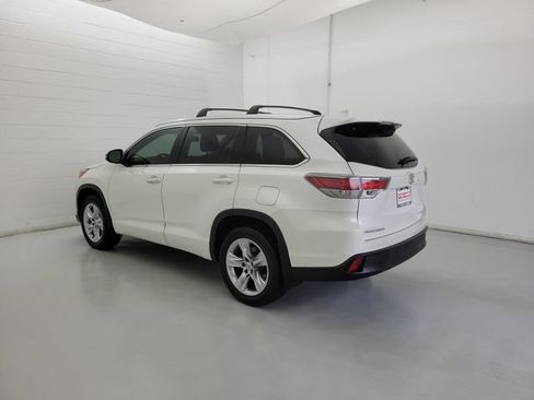 Used 2015 Toyota Highlander Limited FWD image 7