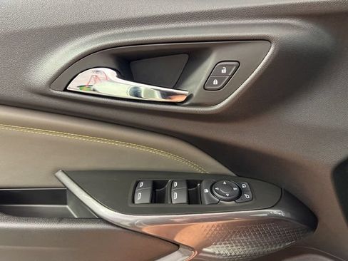New 2026 Chevrolet Trax ACTIV w/ Driver Confidence Package FWD image 17