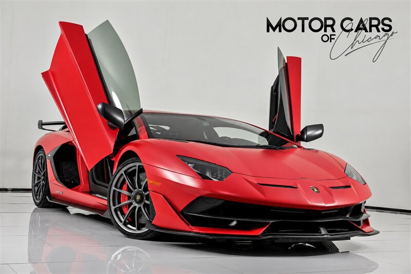 Used 2019 Lamborghini Aventador SVJ AWD/4WD image 1
