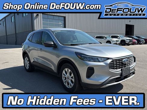Used 2024 Ford Escape Active AWD/4WD image 1
