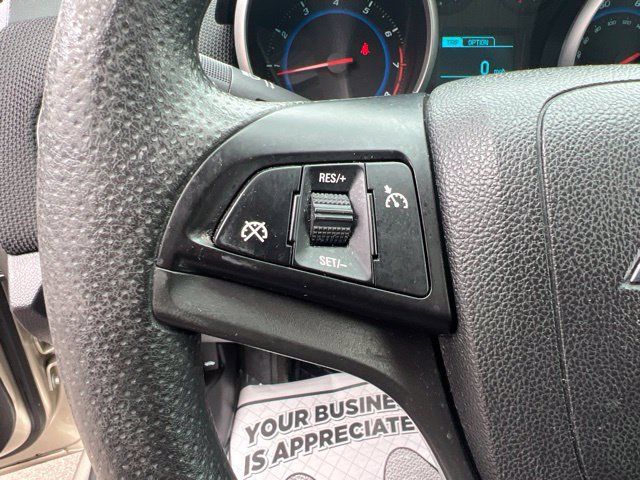 Used 2016 Chevrolet Cruze LT FWD image 22