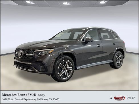 Certified 2025 Mercedes-Benz GLC 300 image 1