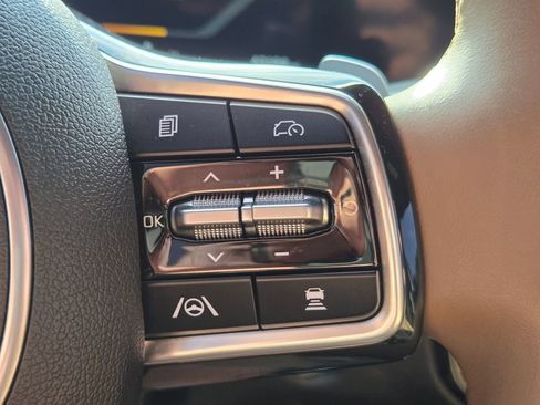 Certified 2024 Kia Sorento SX Prestige w/ Olive Brown Leather Package AWD/4WD image 25