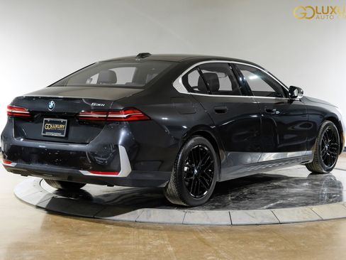 Used 2025 BMW 530i RWD image 10