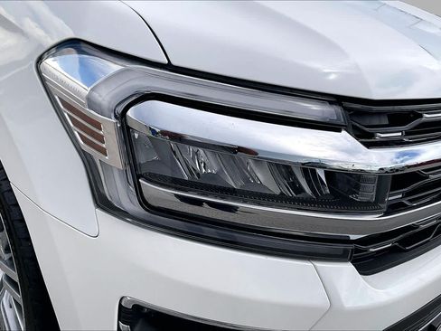 Used 2023 Ford Expedition Limited RWD image 27