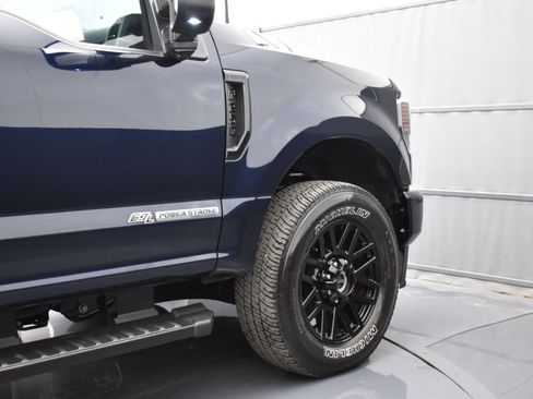 Used 2022 Ford F250 Lariat w/ Black Appearance Package image 49