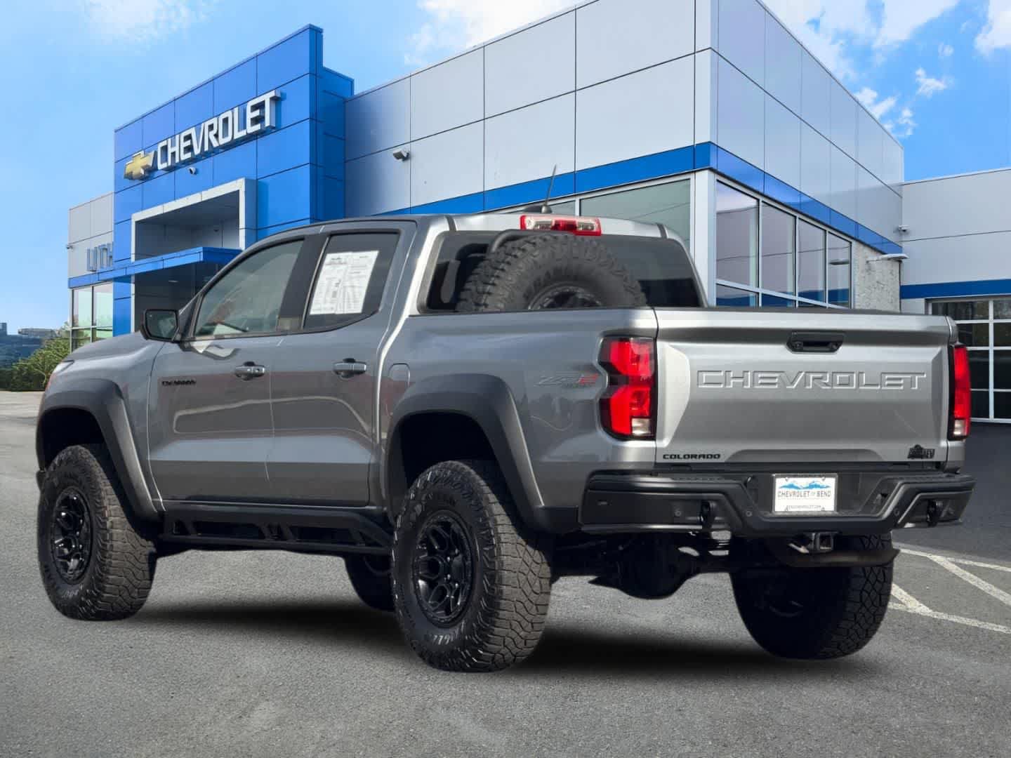 Used 2024 Chevrolet Colorado ZR2 w/ ZR2 Bison Edition AWD/4WD image 6