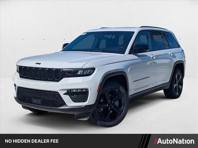 New 2025 Jeep Grand Cherokee Limited w/ Black Appearance Package