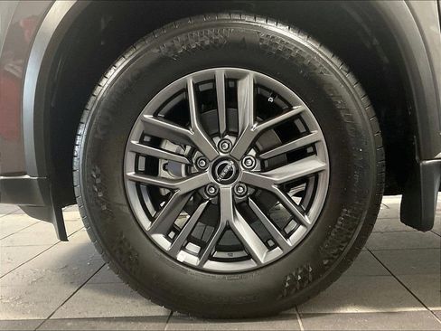 Used 2026 Nissan Rogue S AWD/4WD image 7