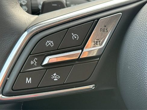 Used 2024 Buick Envision Preferred image 37