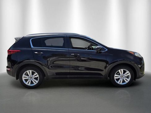 Used 2019 Kia Sportage LX w/ LX Popular Package FWD image 2