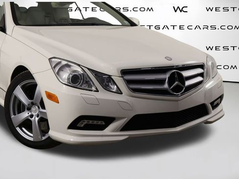 Used 2011 Mercedes-Benz E 550 Cabriolet image 37
