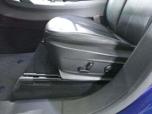 Used 2019 Alfa Romeo Stelvio Ti w/ TI Performance Package image 11