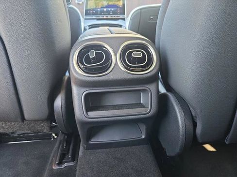 Certified 2025 Mercedes-Benz GLC 300 image 18