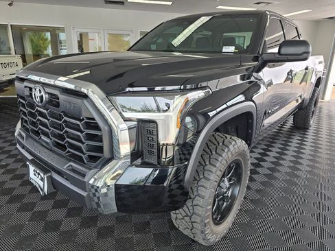 New 2025 Toyota Tundra SR5 AWD/4WD image 7