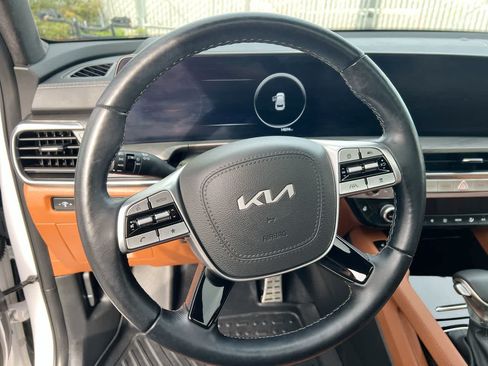 Certified 2025 Kia Telluride SX Prestige X-Line AWD/4WD image 14