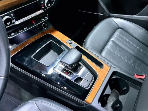 Certified 2023 Audi Q5 2.0T Premium Plus w/ Premium Plus Package image 19