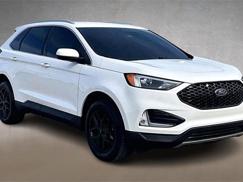 Certified 2024 Ford Edge SEL w/ Convenience Package image 8