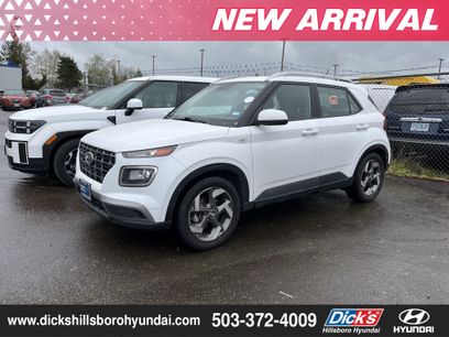 Used 2023 Hyundai Venue SEL