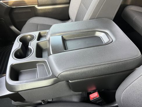 Used 2022 Chevrolet Silverado 1500 LT w/ Bed Protection Package image 29