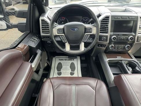 Used 2017 Ford F350 Platinum w/ Platinum Ultimate Package image 12