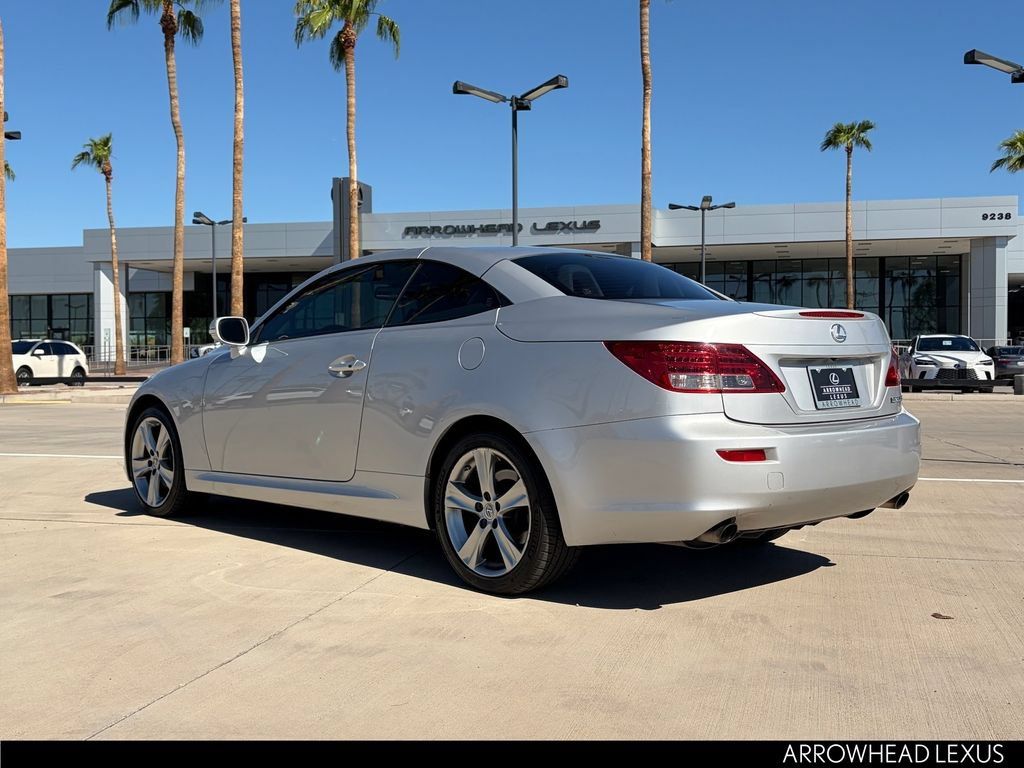 Used 2012 Lexus IS 250C RWD image 4
